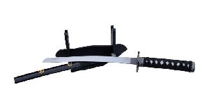 dyka-ve-stylu-katana-s-pochvou