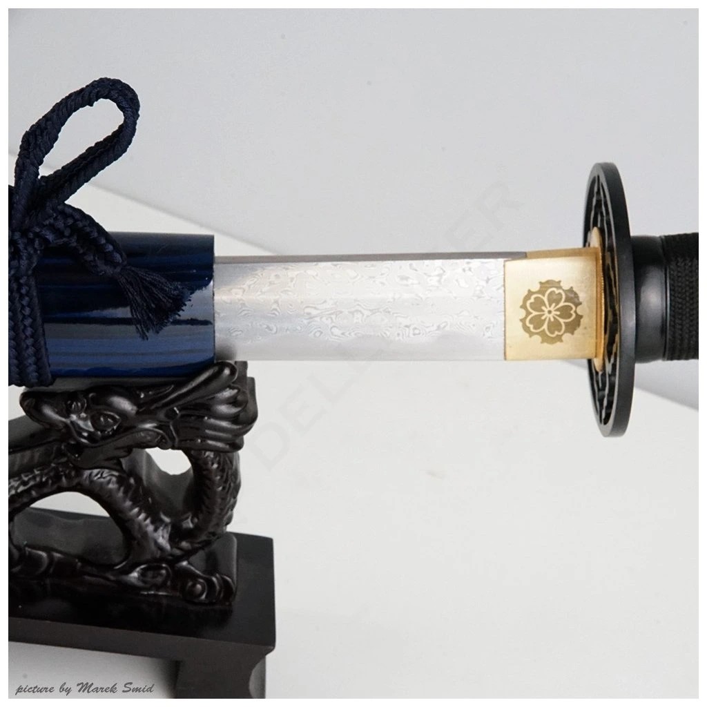 foto Kawashima Katana Hanazuke z p�ekl�dan� oceli AISI 1075, tmav� modr� saya