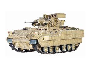 DRAGON---M3A2-BRADLEY-US-ARMY-OPERACE-POUSTNI-BOURE-1991-1-72